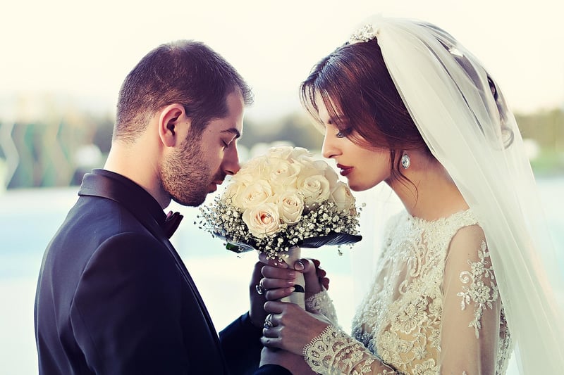 Chic Bridal Hairstyle